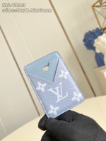 Louis Vuitton Porte Cartes Magnet