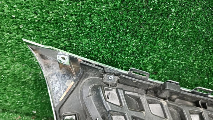 Решетка радиатора KIA Rio 4 X-Line (2017-2020)