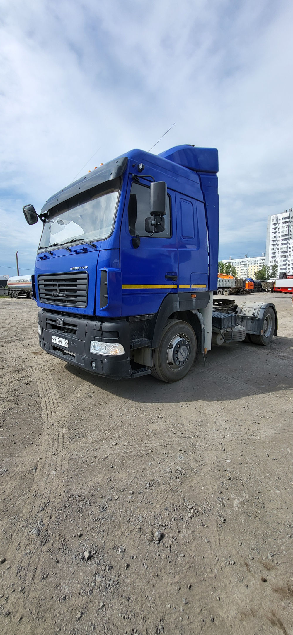 МАЗ 5440 4x2 Седельный тягач 544008-070-031 (Дизельный, 14,9 л, 397 л.с., МТ)