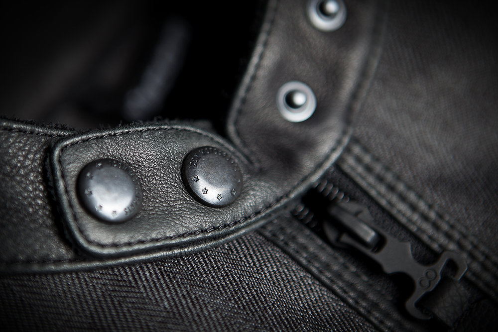 Мотокуртка - ICON 1000 VIGILANTE (текстиль+кожа, черная)