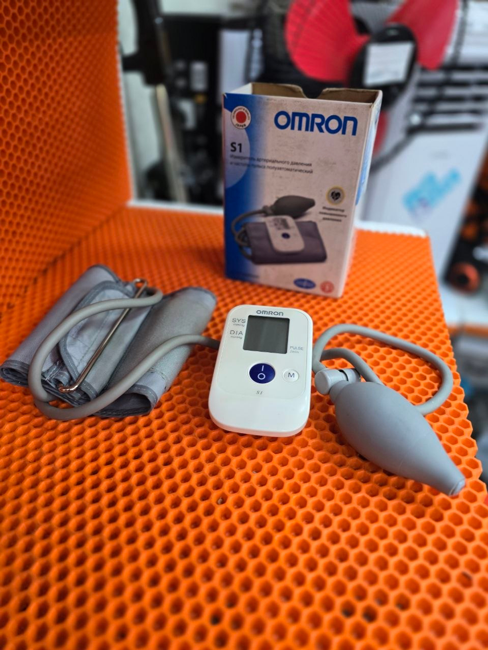 Тонометр Omron S1
