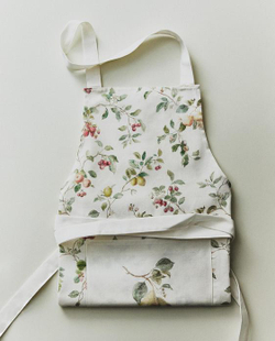 ZARA HOME ФАРТУК ИЗ ХЛОПКА С ЦВЕТОЧНЫМ УЗОРОМ, ЗЕЛЕНЫЙ