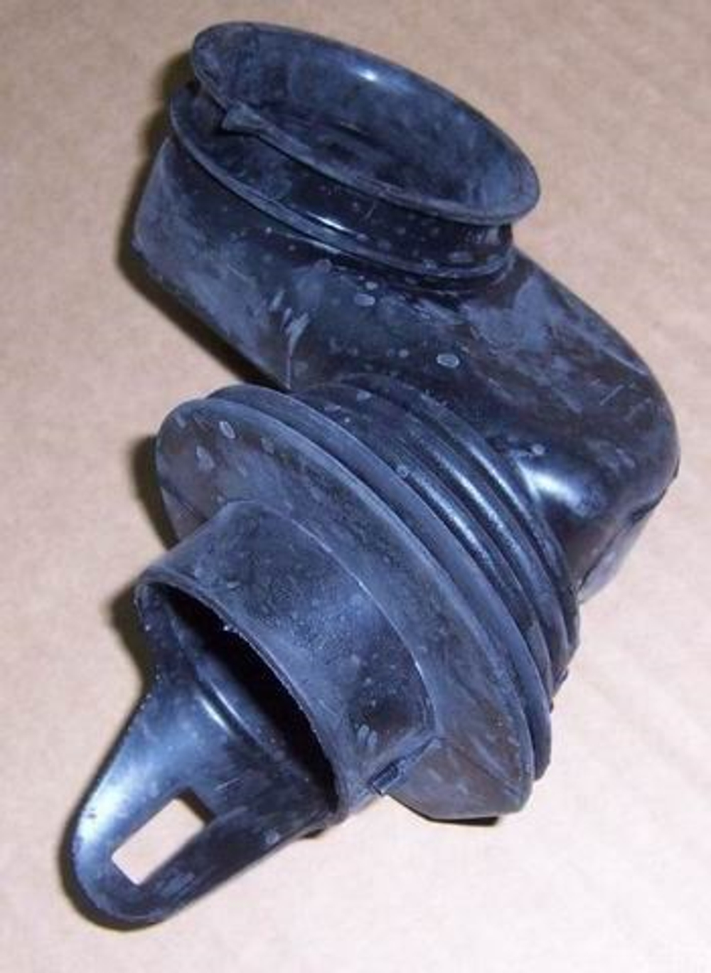 патрубок заливной стиральной машины Беко 2818440100