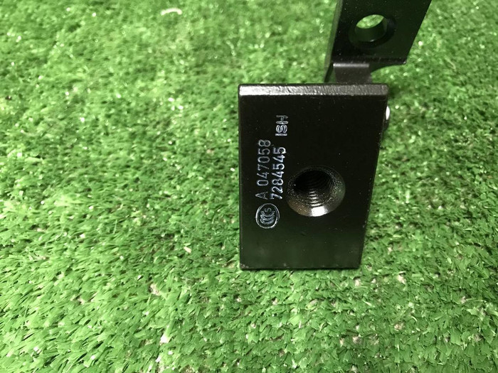 Петля двери задняя левая BMW 3er F30 (2011-2020)