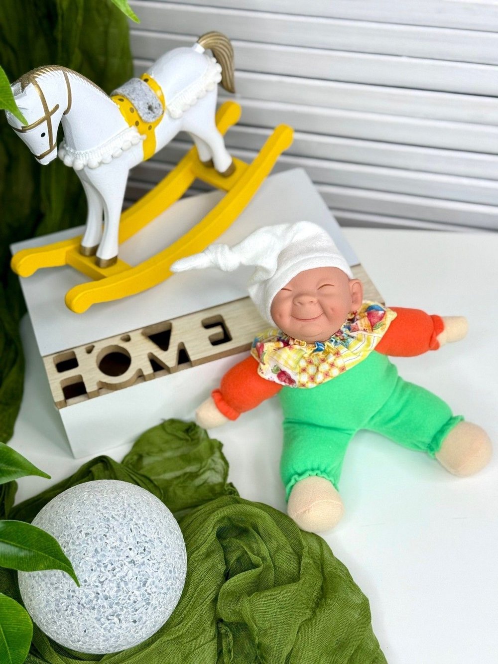 Кукла LAMAGIK мягконабивная 23см Caritas (304U6)