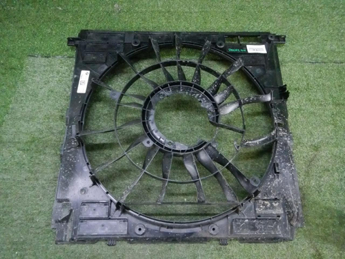 Диффузор вентилятора BMW X7 G07 (2019-н.в.)