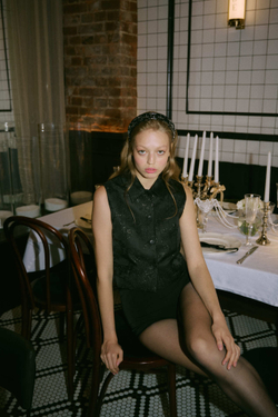 Кокошник с металлическим рисунком