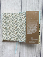 Dragons, Wyverns and Serpents: Myths and Legends (Macmillan Collector's Library) Hardcover