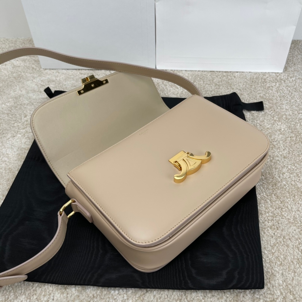 Celine Triomphe Bag 22 cm
