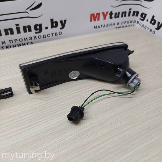 Поворотники с галогеном VW Golf 3 / Vento black