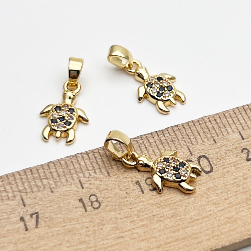 Подвеска Черепаха, цвет золото, фианиты, размер 14*9 мм + бейл 6 мм, цена за 1 шт