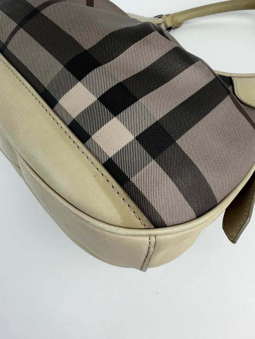 Сумка Burberry Smoked Check Coated Canvas Small Brooklyn Hobo Bag
