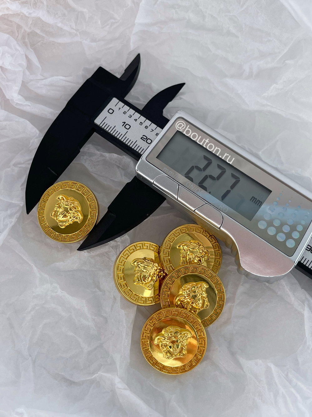 Пуговицы Вер. Золотые Классика2