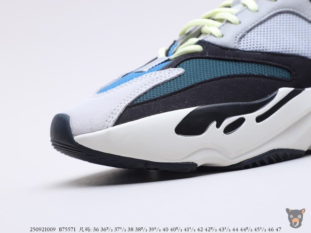 Кроссовки Yeezy Boost 700 "Wave Runner"