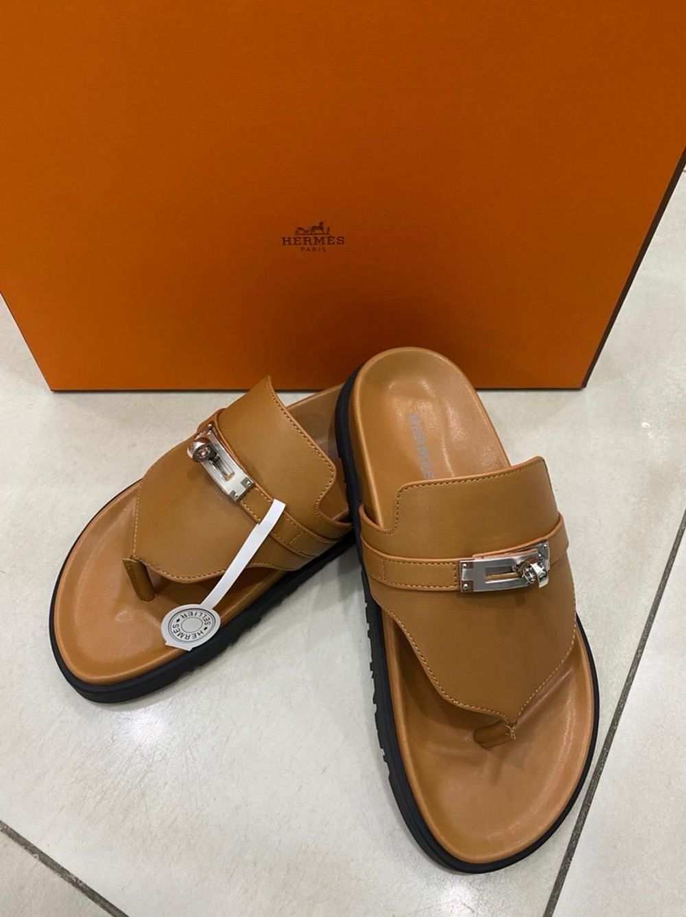 Шлепанцы Hermes