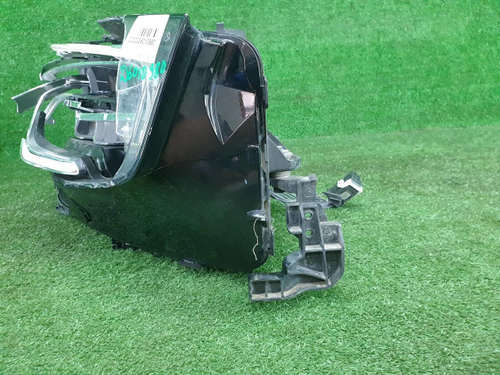 Битая Фара правая Mercedes GLC X253 (19-22) LED