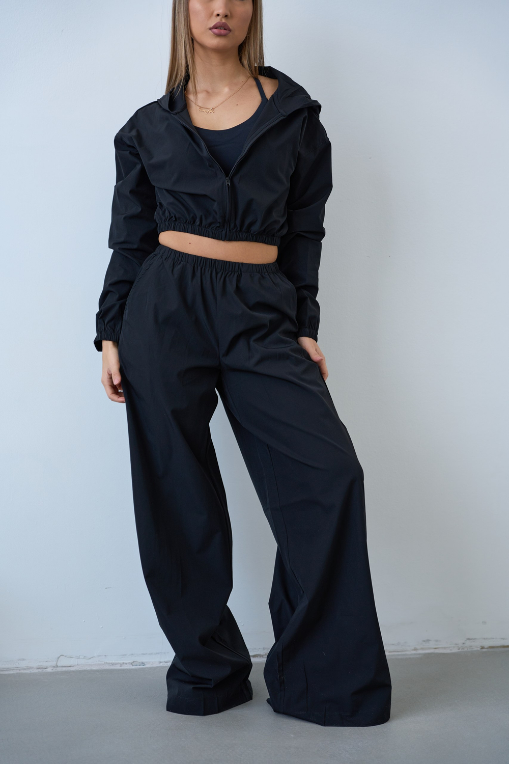 ДЖОГГЕРЫ HOLD (черный)