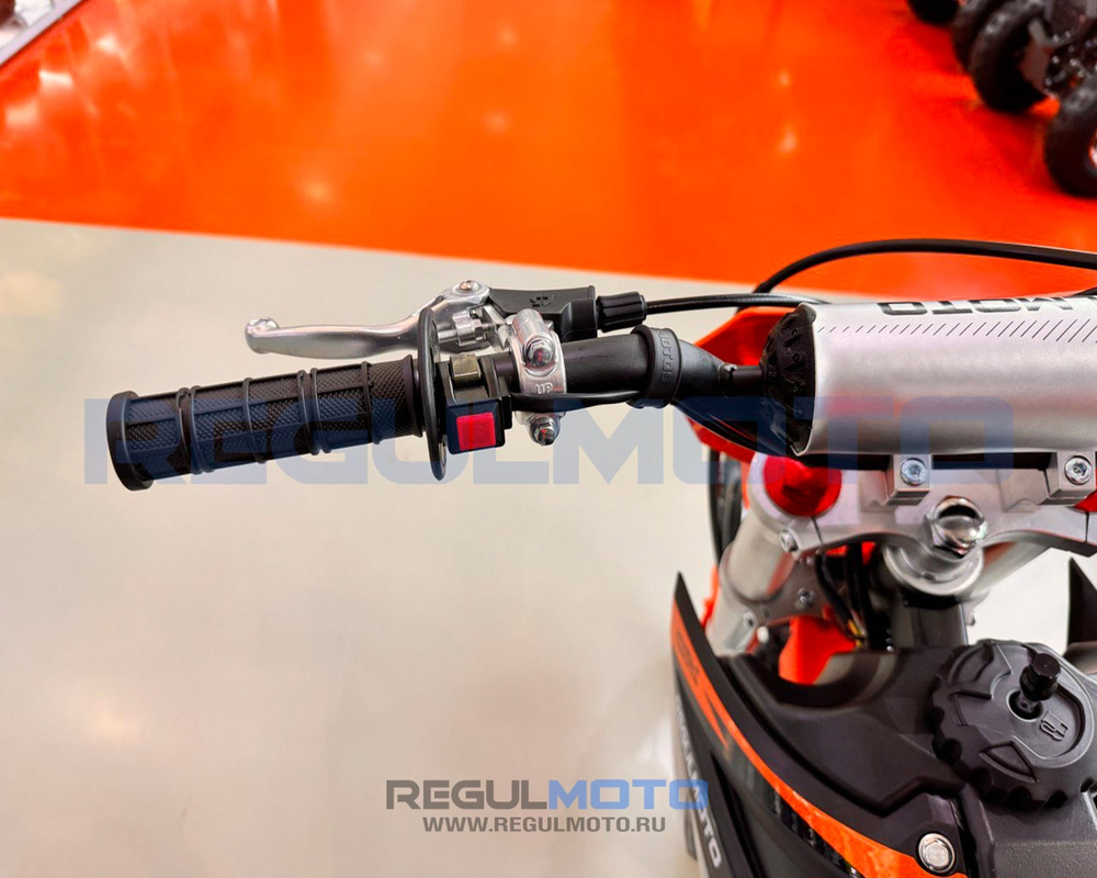 Питбайк Regulmoto SPITFIRE PRO 19/16, 140cc