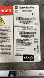 Allen-Bradley 2711P-B7C4D8 + 2711P-RDB7C б/у