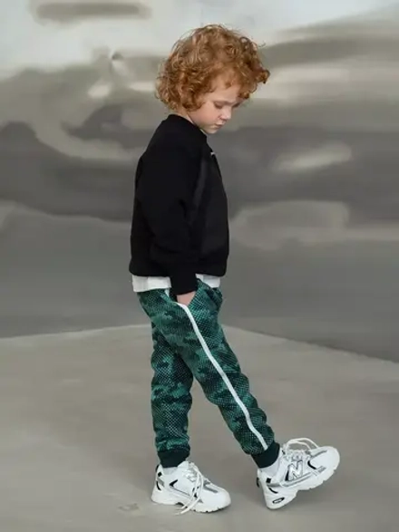 Брюки с лампасами спортивные штаны