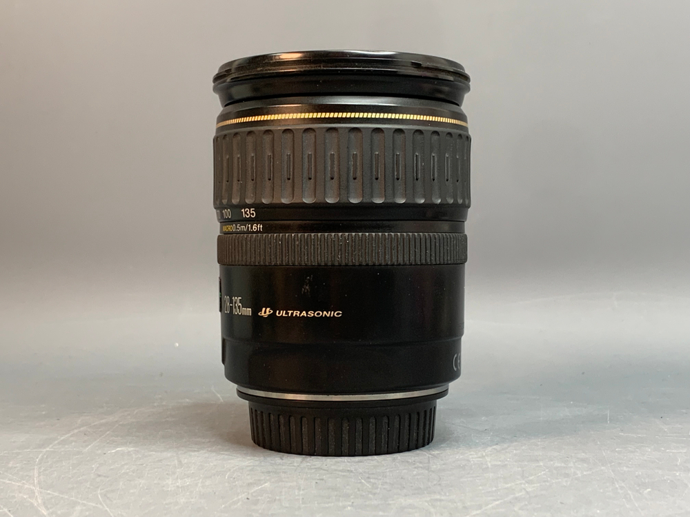 Canon EF 28-135mm 3.5-5.6 IS USM пыль внутри
