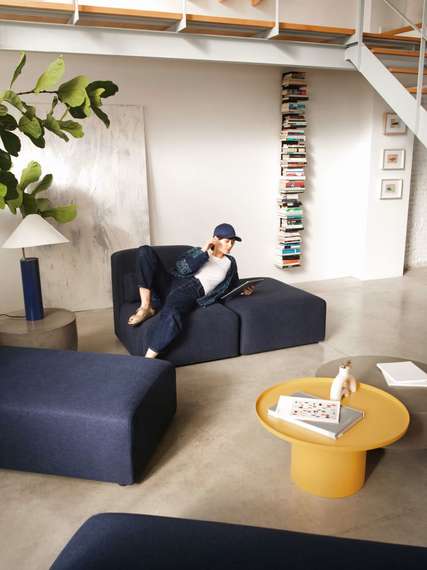 Журнальный стол Fleksa Ø72 см желтый