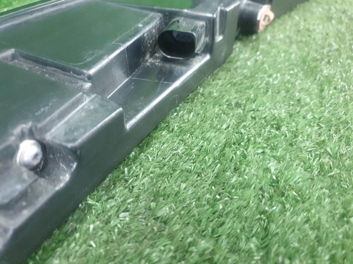 Фонарь крышки багажника Porsche Cayenne 3 (17-23)