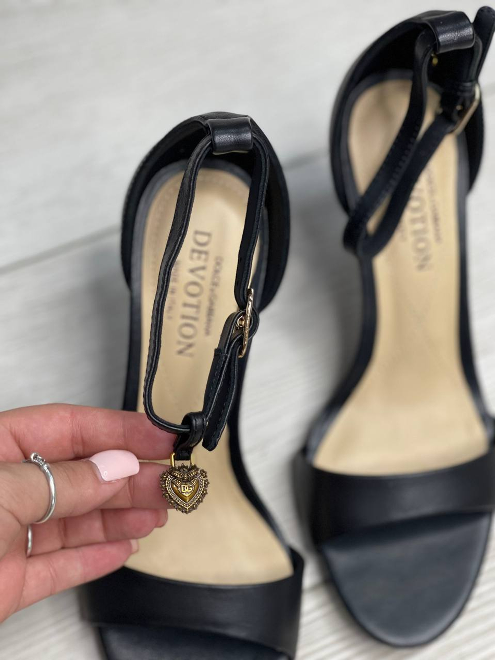 Босоножки Dolce Gabbana