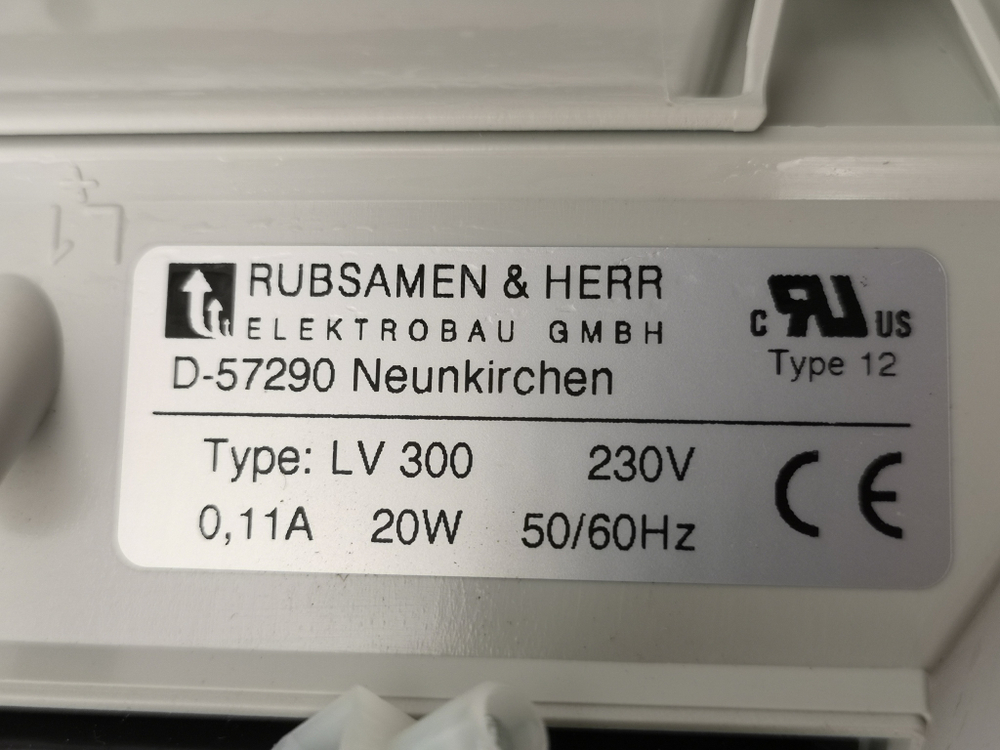 Вентилятор фильтрующий с решёткой ABB RZF300 2CPX046476R9999 ( RUBSAMEN & HERR D-57290 Neunkirchen LV 300)