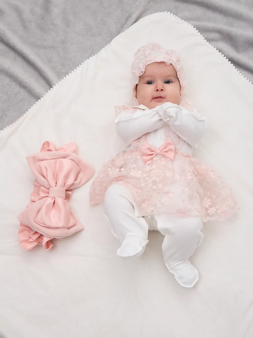 Конверт на выписку новорожденного весна