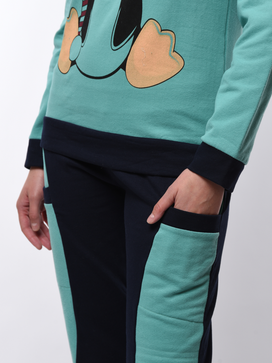 Костюм женский