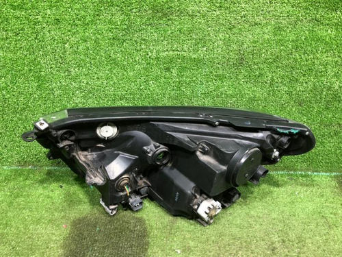 Фара правая Toyota RAV4 4 CA40 (2015-2019) LED