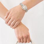 Женские японские наручные часы Citizen EW2486-87A