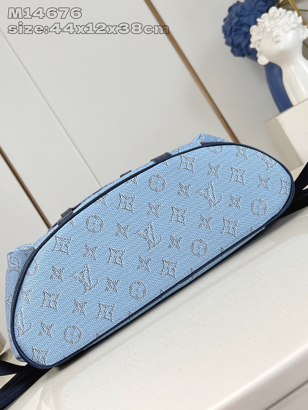Louis Vuitton Christopher MM