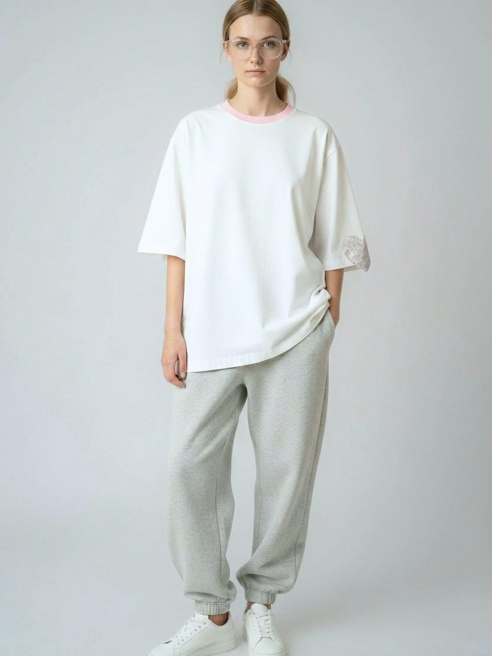 Футболка оверсайз женская белый Шарм