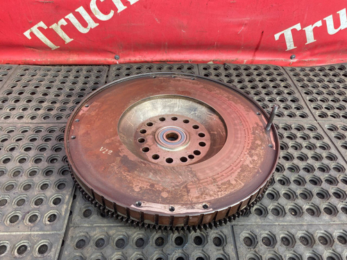 Маховик двигателя