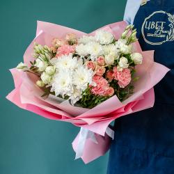 Сборный букет в розовых тонах
