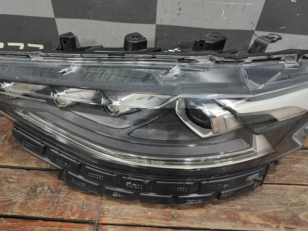 Фара левая LED Haval F7 1 19-24 Б/У Оригинал 4121102XKQ00A