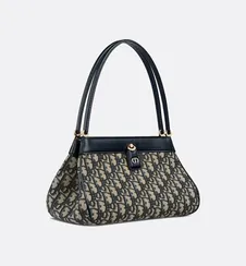 Сумка Dior Key, модель среднего формата