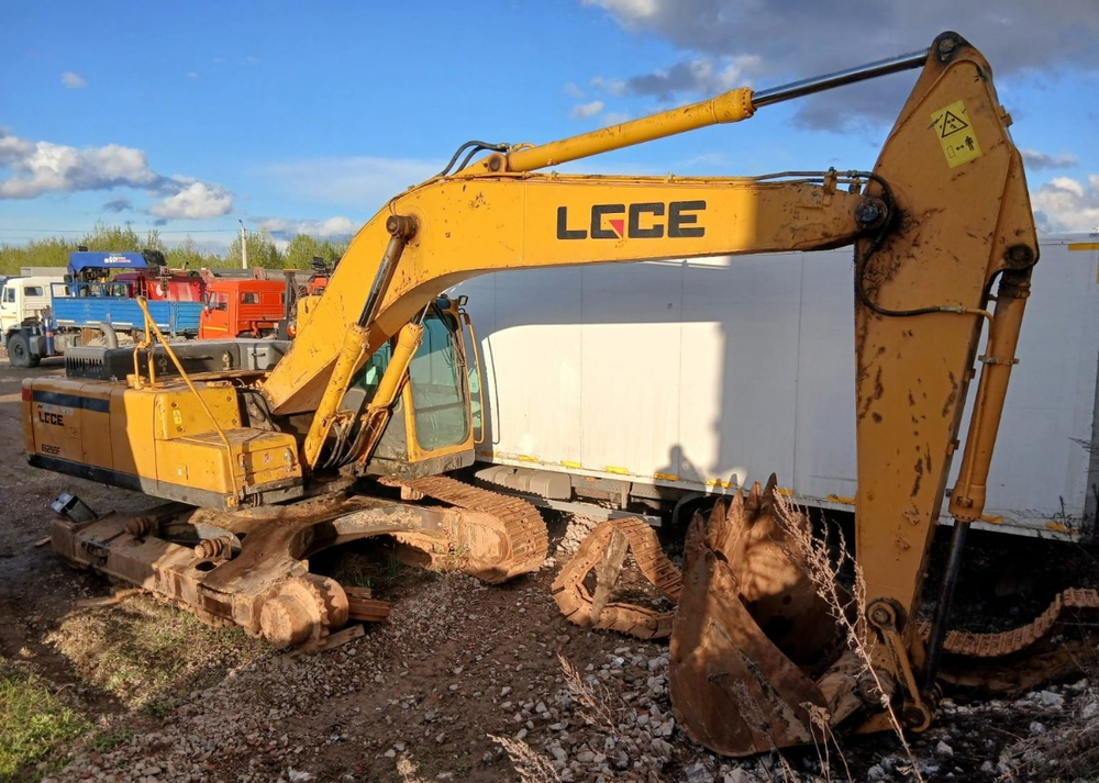 LGCE E6255 Экскаватор Е6255F (Дизельный, 7,1 л, 208 л.с., АТ)