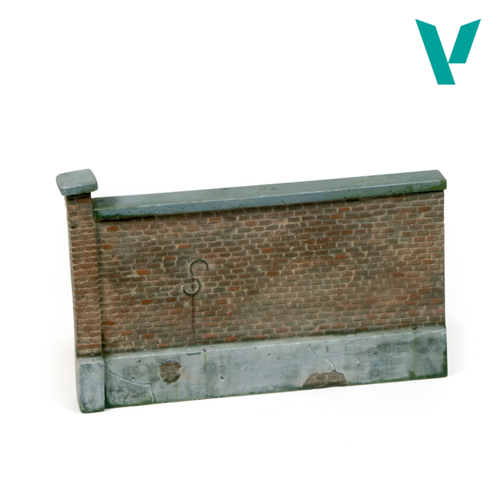 Ландшафт Vallejo - Old brick wall