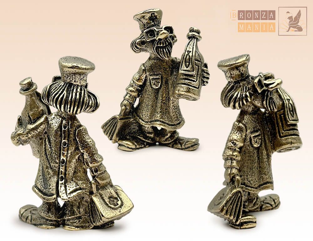 фигурка Доктор с микстурой