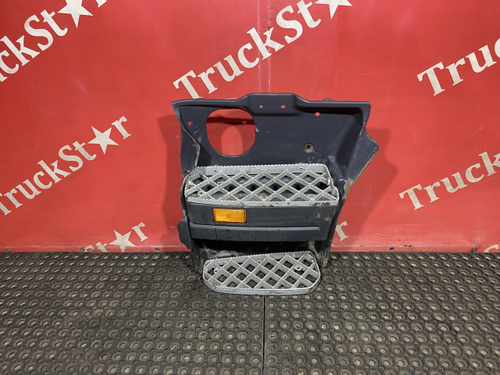 Корпус подножек левый