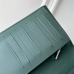 Louis Vuitton Brazza Wallet