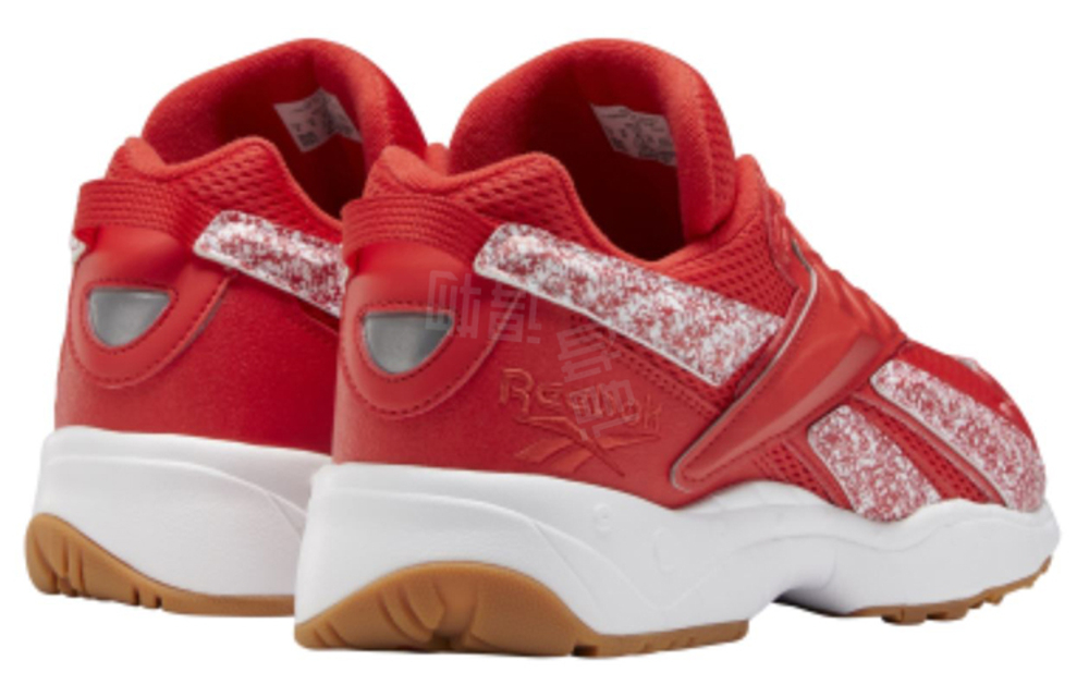 Кроссовки Reebok Intv