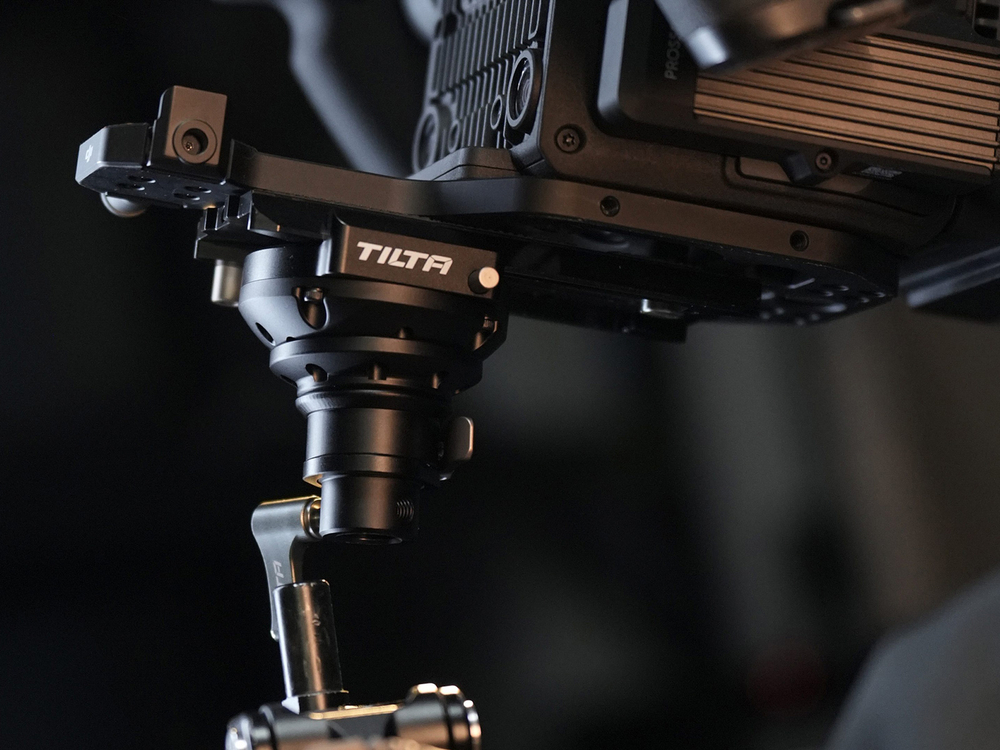 Система поддержки Tilta Float Handheld Support System
