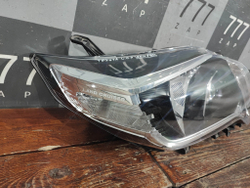 Фара правая LED Toyota Land Cruiser Prado 150 13-17 Б/У  8114560J20