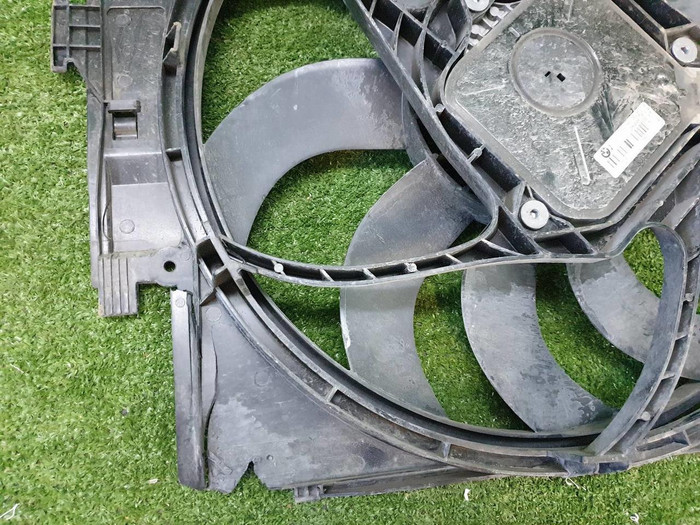 Диффузор с вентилятором BMW 3er F30, F31, F80 (2011-2020)