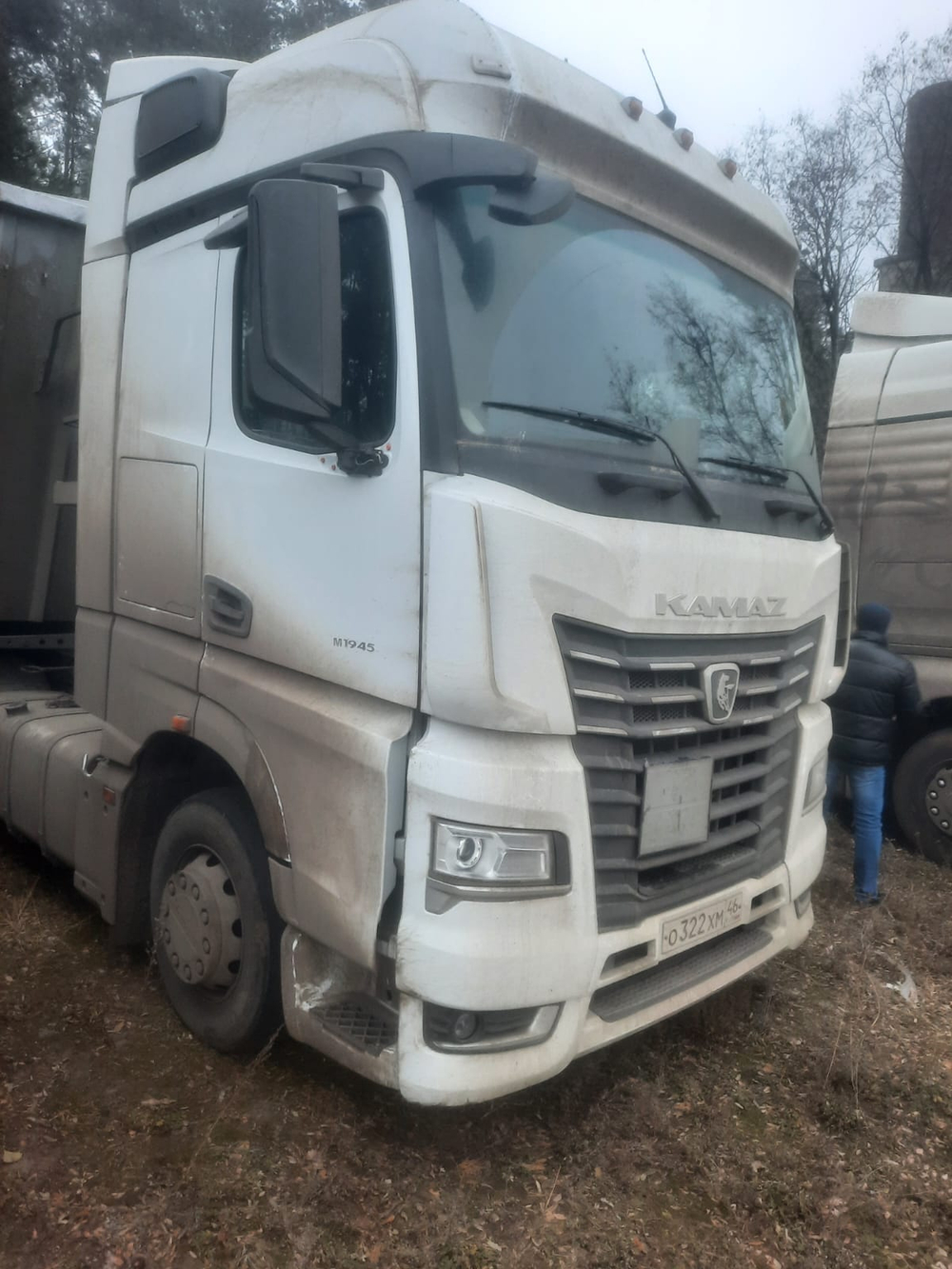 КамАЗ 54901 4x2 Седельный тягач 54901-92 АКПП (Дизельный, 12,0 л, 450 л.с., АТ)