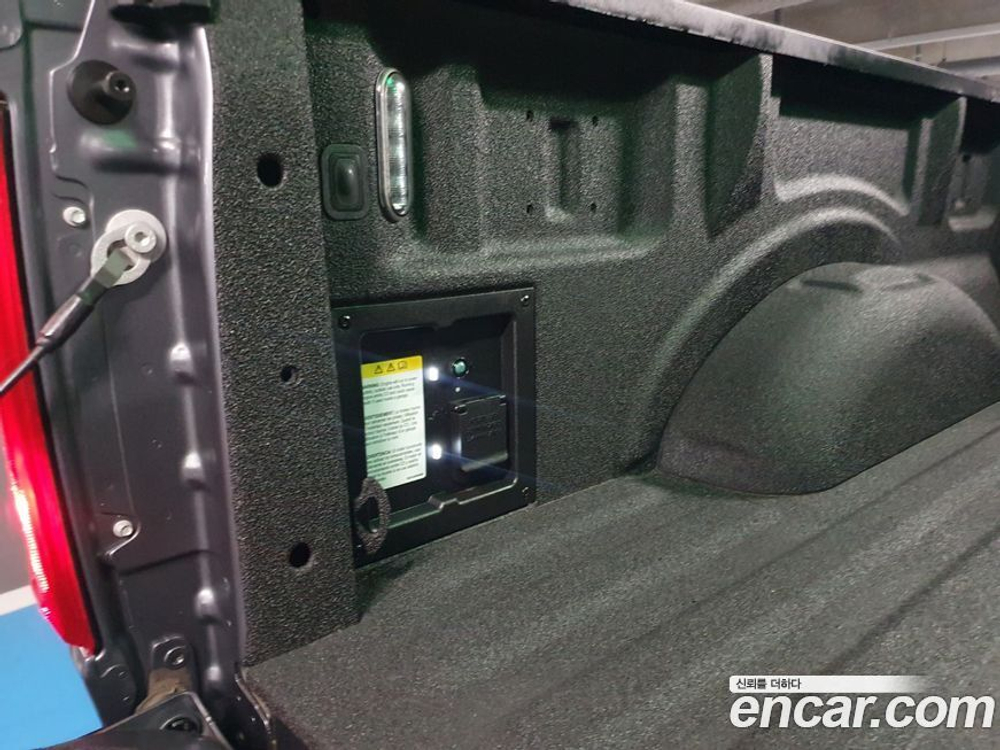 Ford F150 5.0L (12.2021)